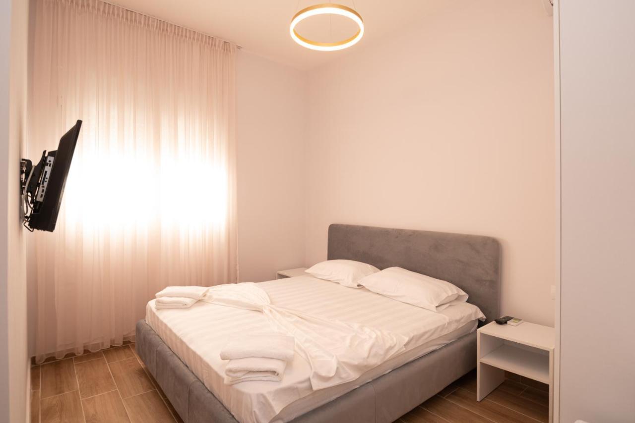 Lian'S Rooms Avlonya Dış mekan fotoğraf