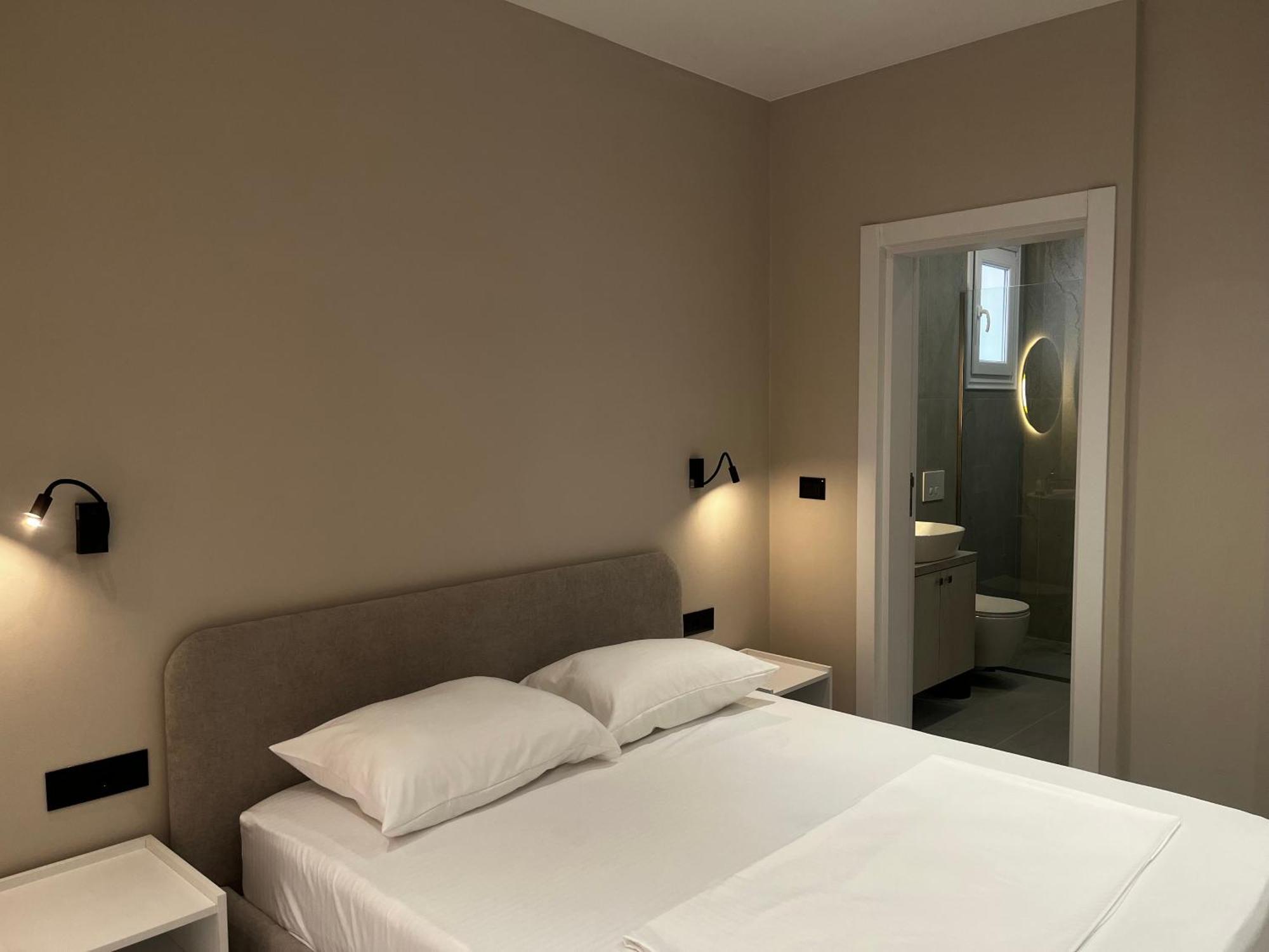 Lian'S Rooms Avlonya Dış mekan fotoğraf