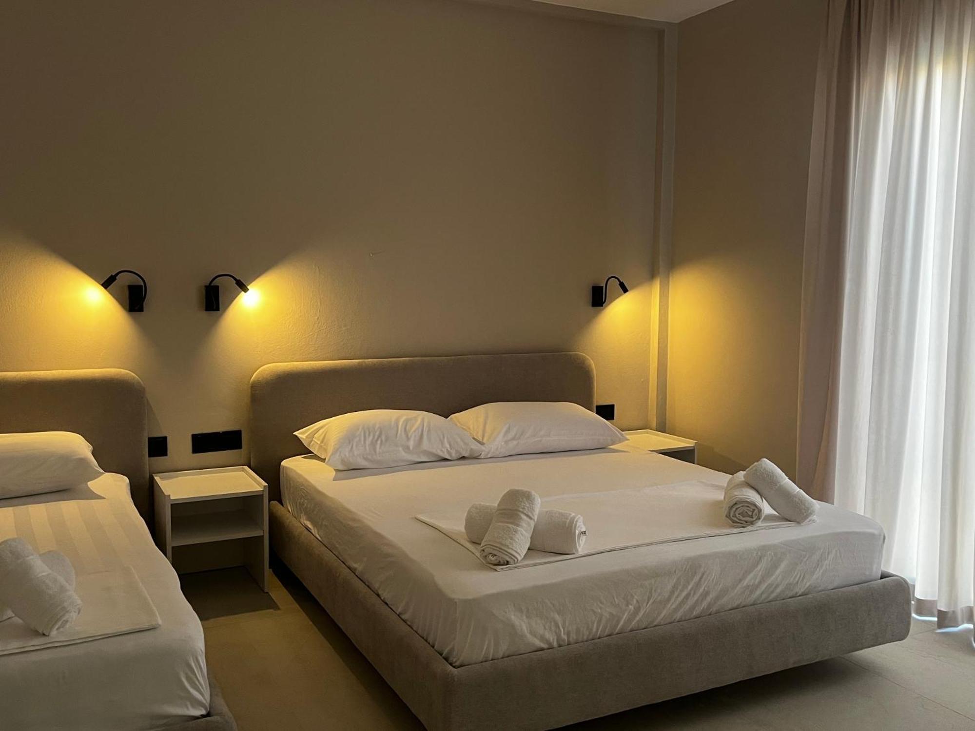 Lian'S Rooms Avlonya Dış mekan fotoğraf