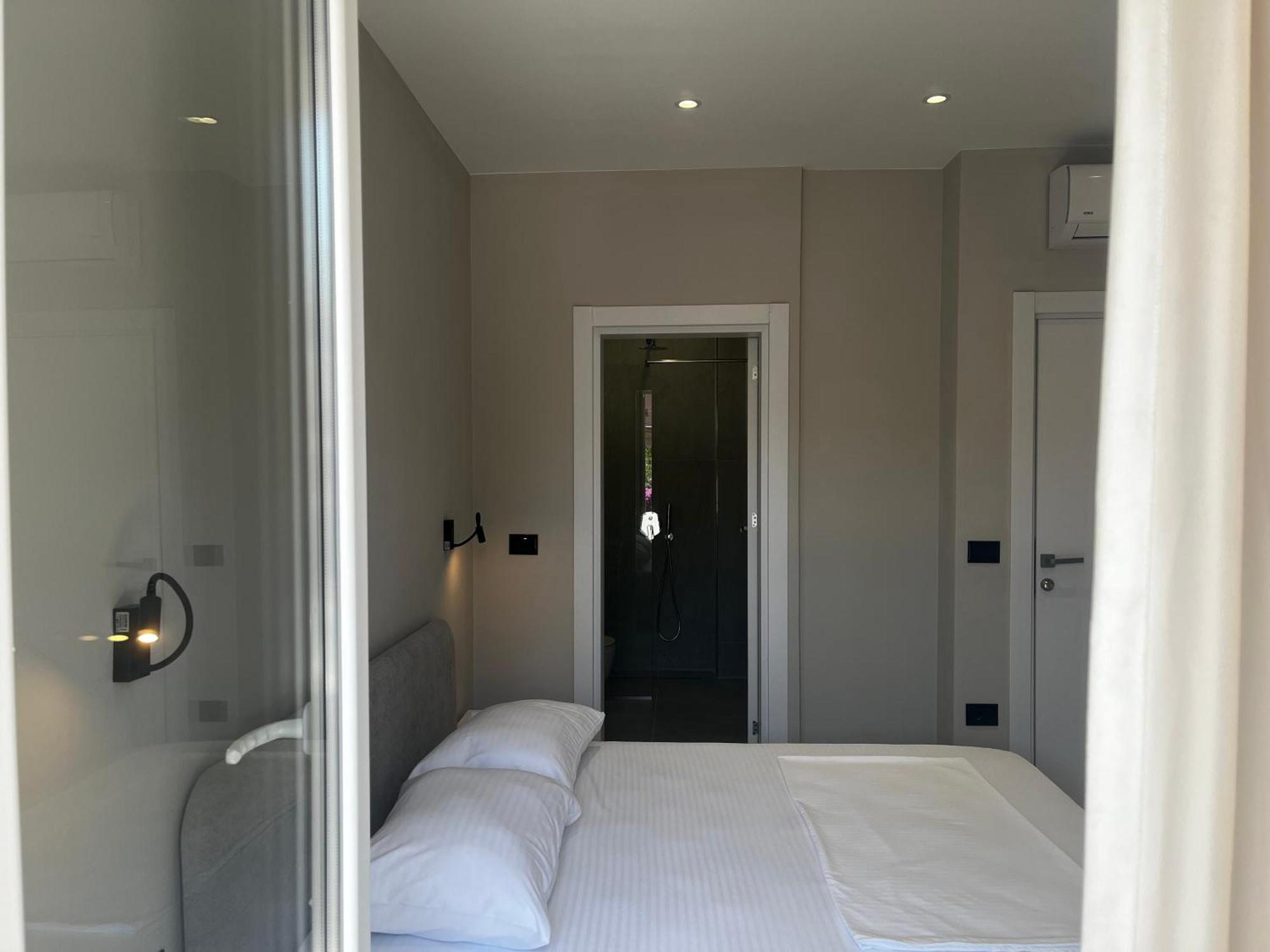 Lian'S Rooms Avlonya Dış mekan fotoğraf