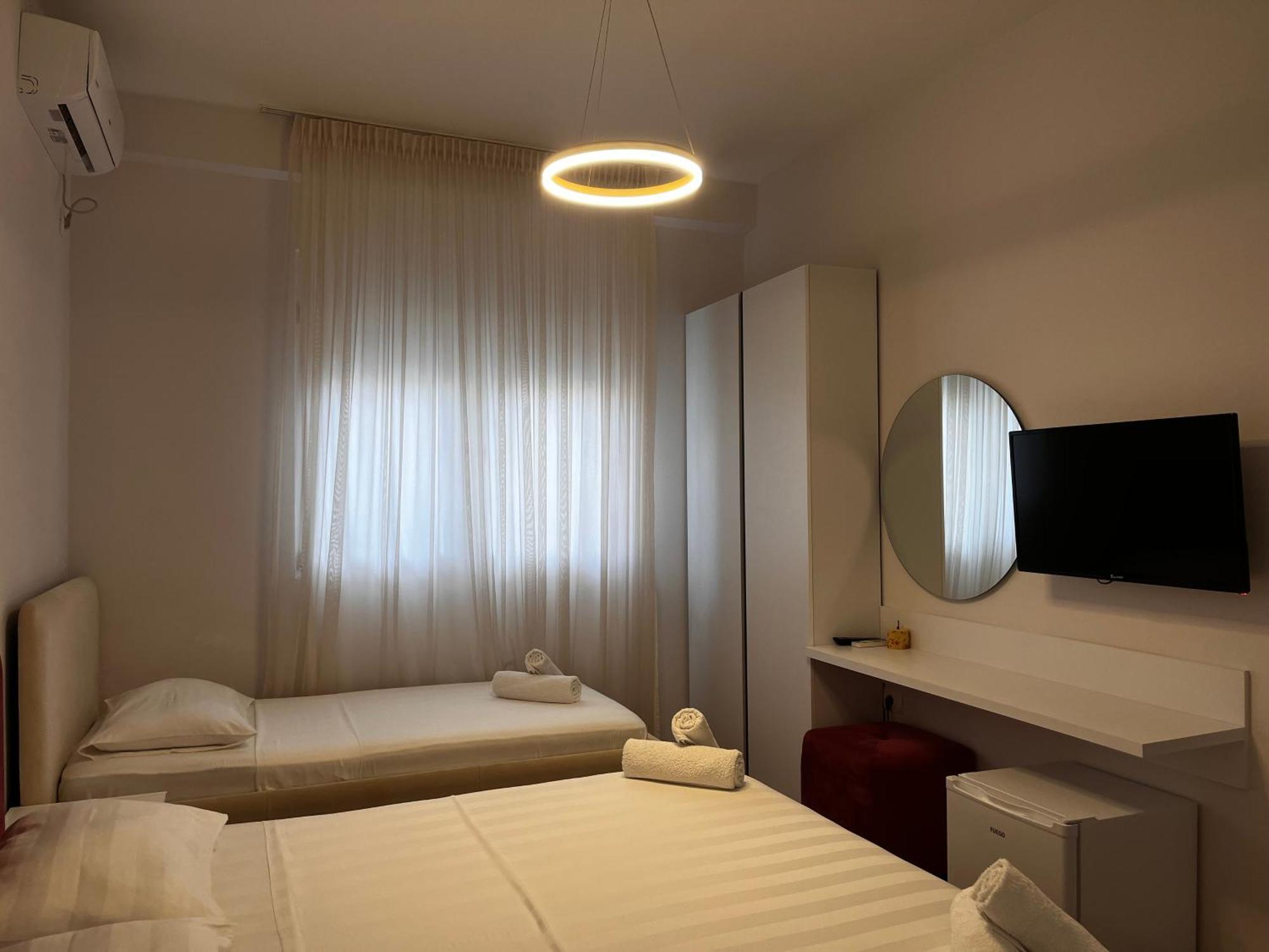 Lian'S Rooms Avlonya Dış mekan fotoğraf