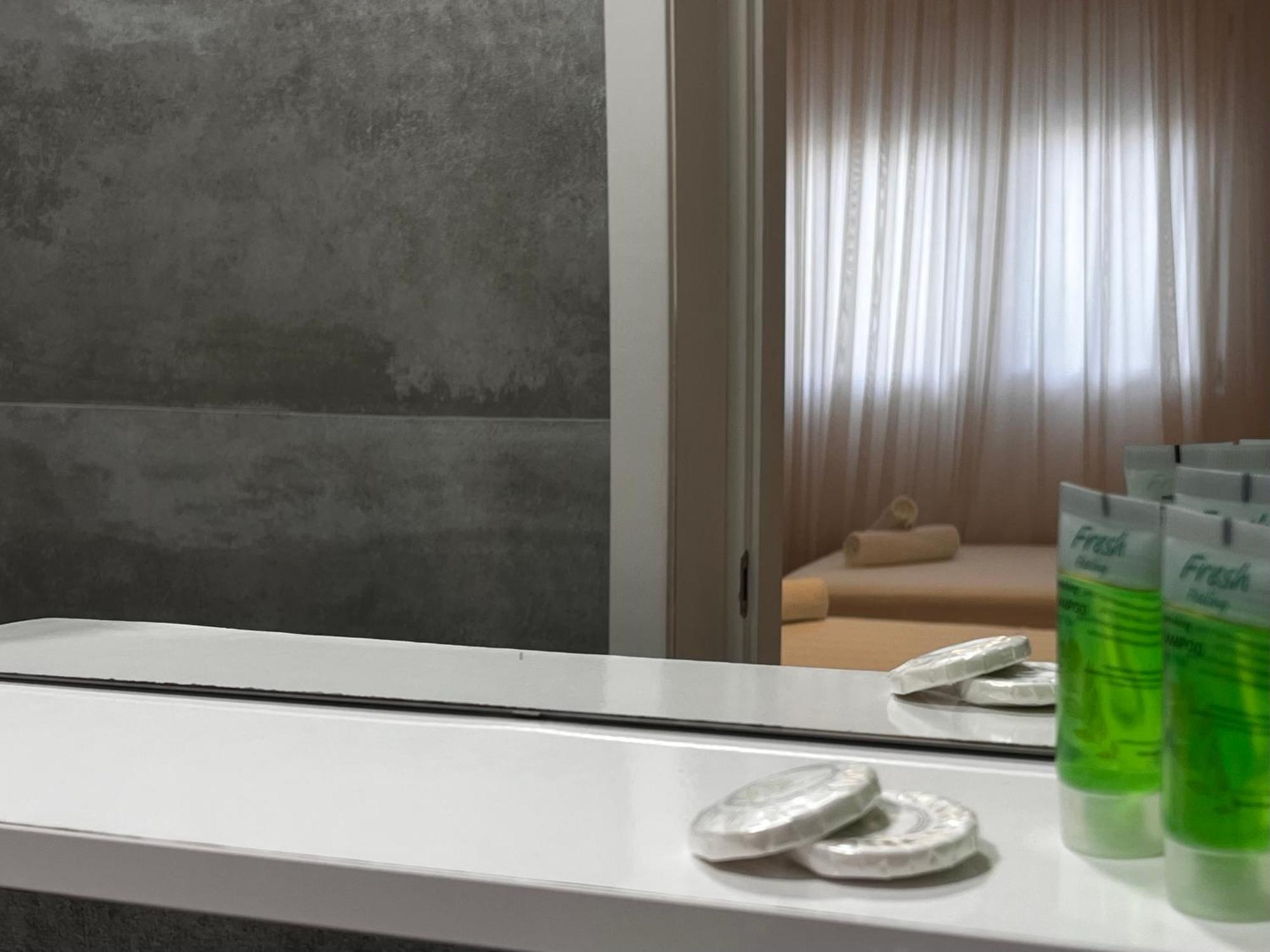 Lian'S Rooms Avlonya Dış mekan fotoğraf
