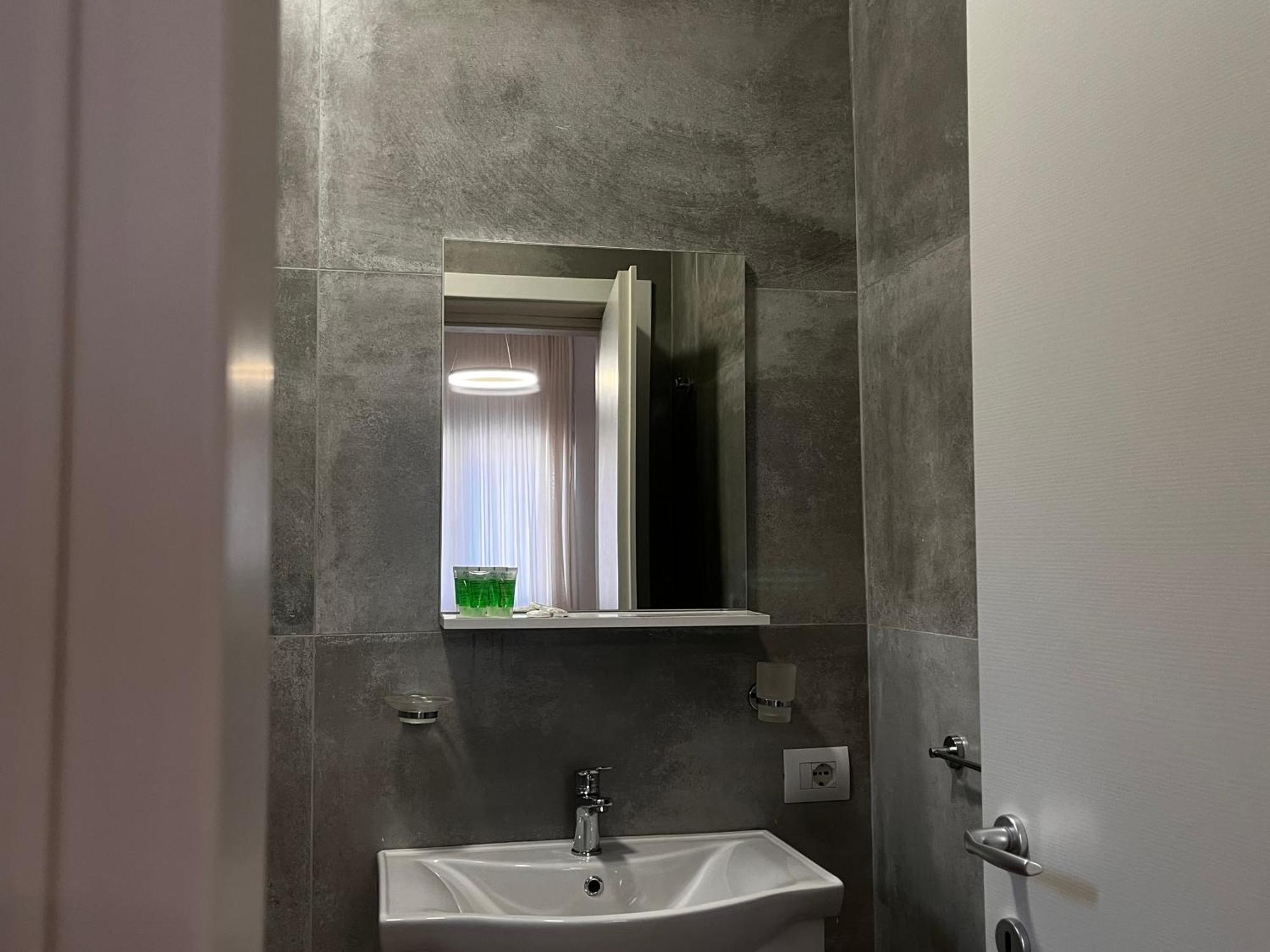 Lian'S Rooms Avlonya Dış mekan fotoğraf
